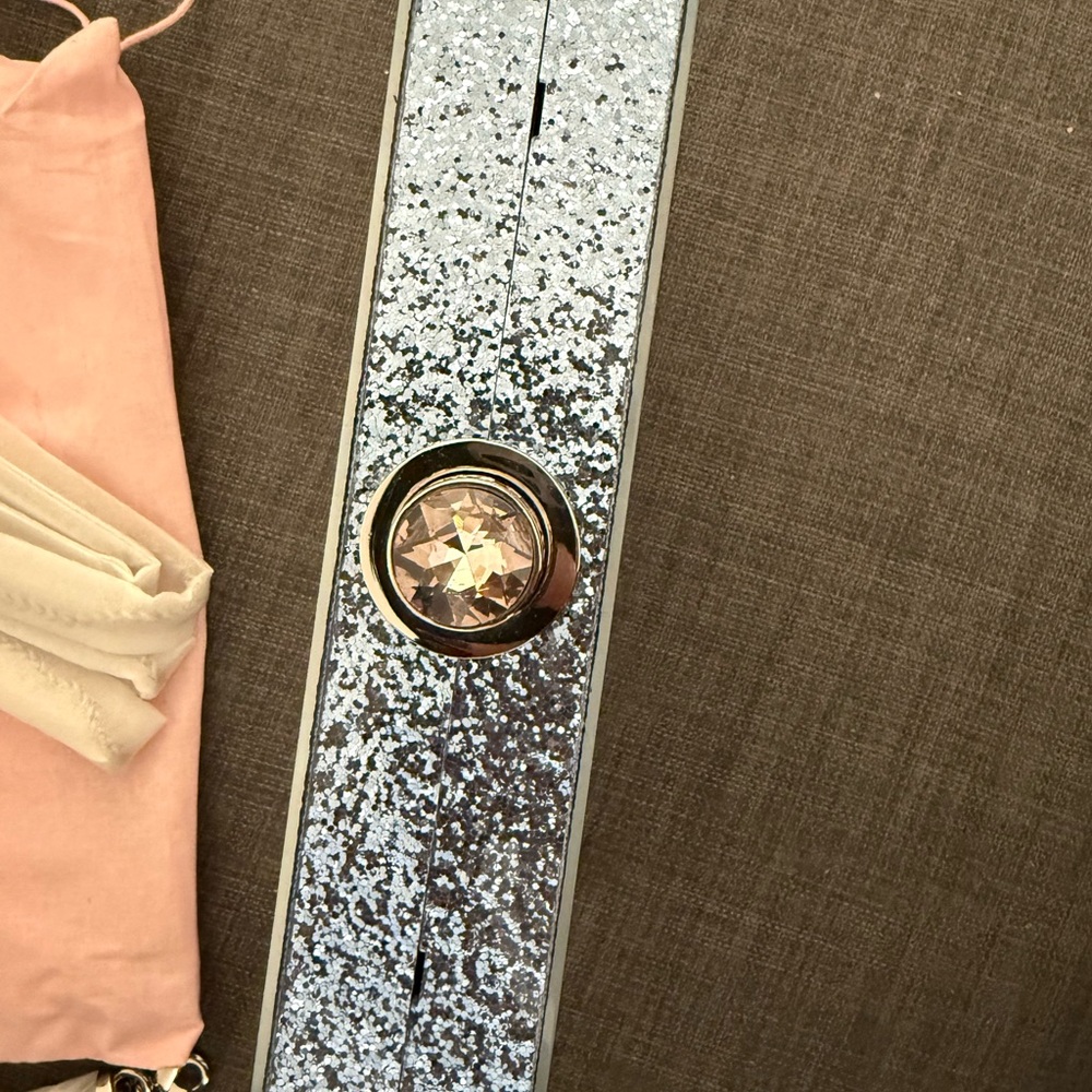 Sophia Webster White and Silver 'Wifey for Lifey' Clutch - Picture 3 of 5
